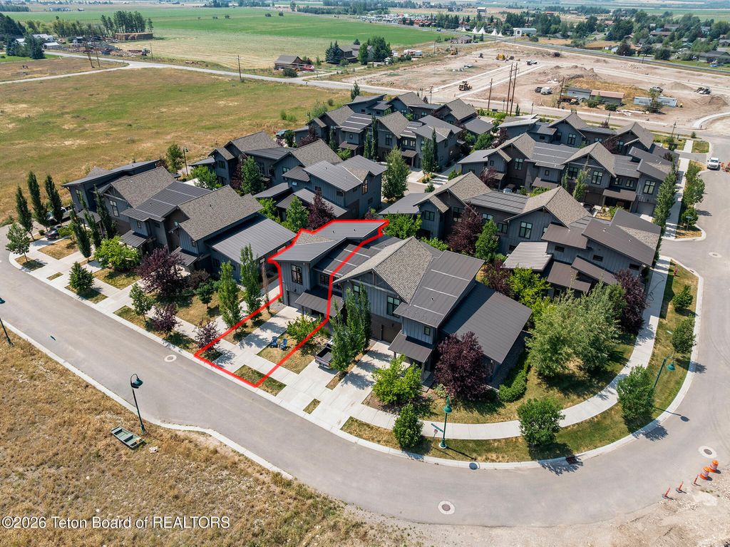8512 PRONGHORN Trail, Victor, ID 83455 photo 3