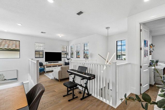 8795 Grand Prix Lane, Boynton Beach, FL 33472