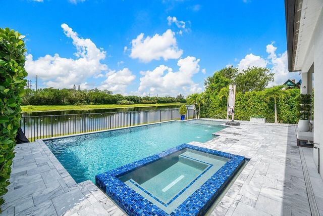 8795 Grand Prix Lane, Boynton Beach, FL 33472