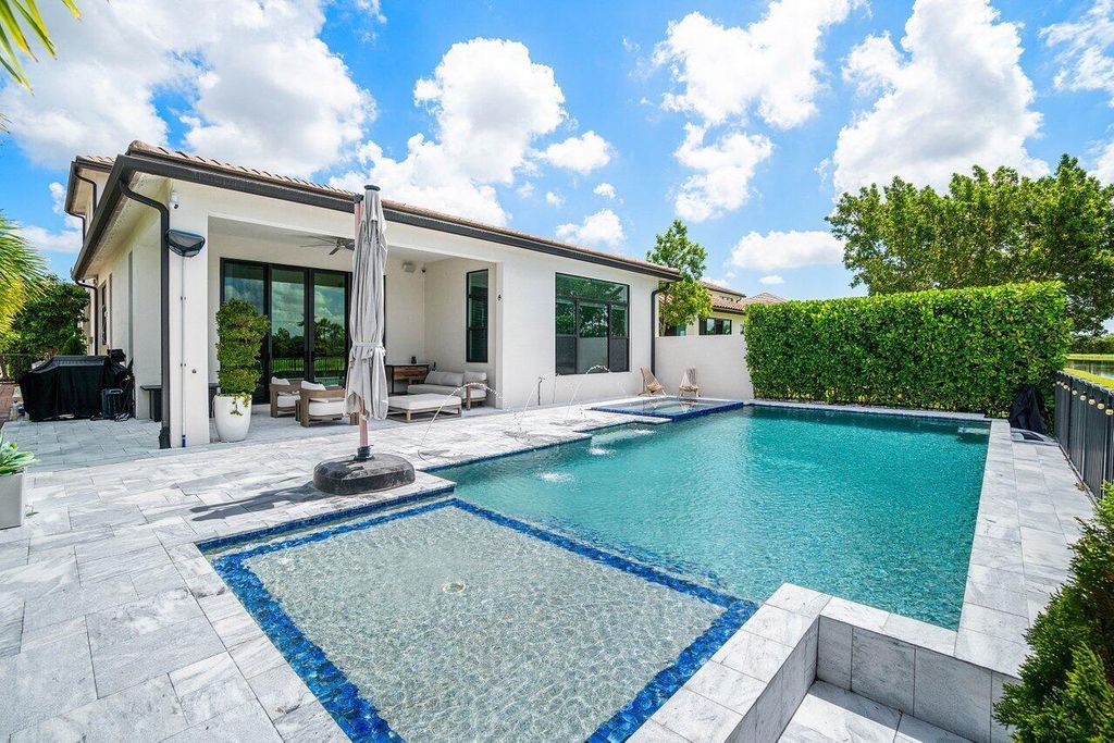 8795 Grand Prix Lane, Boynton Beach, FL 33472