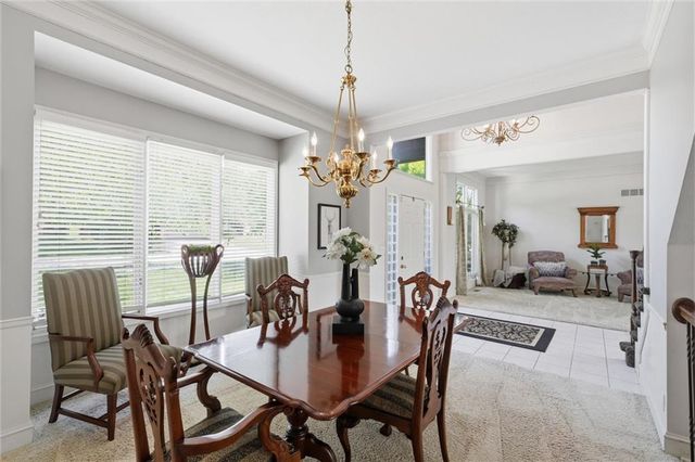 5634 Cottonwood Drive, Shawnee, KS 66216