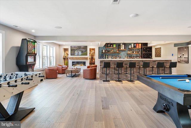 7677 BUSH AVE, Pasadena, MD 21122