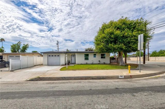 787 Millbury, La Puente, CA 91746