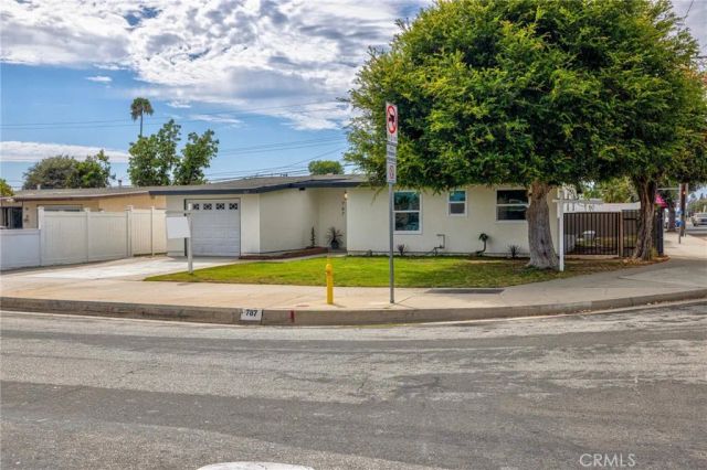 787 Millbury, La Puente, CA 91746