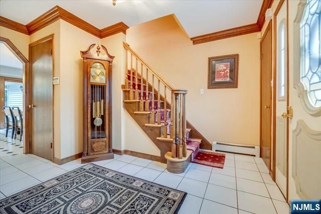 64 Roosevelt Avenue, North Haledon, NJ 07508