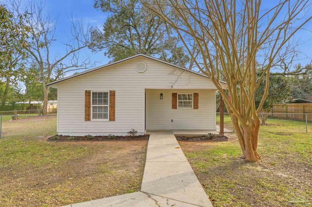 5 Whitehead Dr, Pensacola, FL 32503