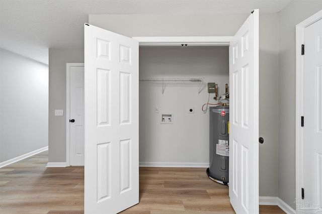 5 Whitehead Dr, Pensacola, FL 32503