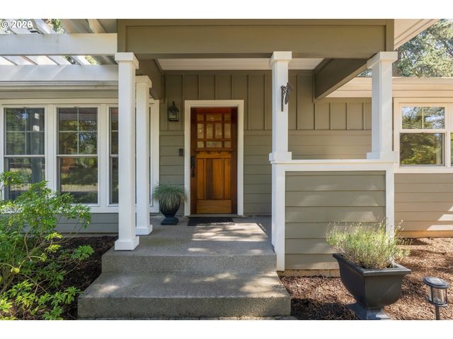 16294 PARKER Rd, Lake Oswego, OR 97035