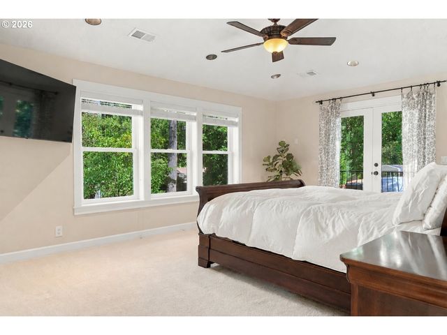 16294 PARKER Rd, Lake Oswego, OR 97035