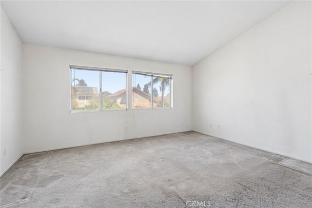 6613 Blanchard, Fontana, CA 92336