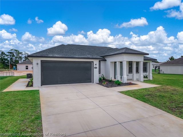 4975 San Ignacio Drive, Sebring, FL 33872