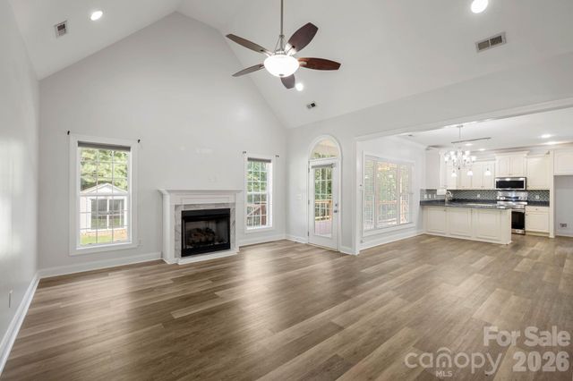 136 Gibralter Point Road, Dallas, NC 28034