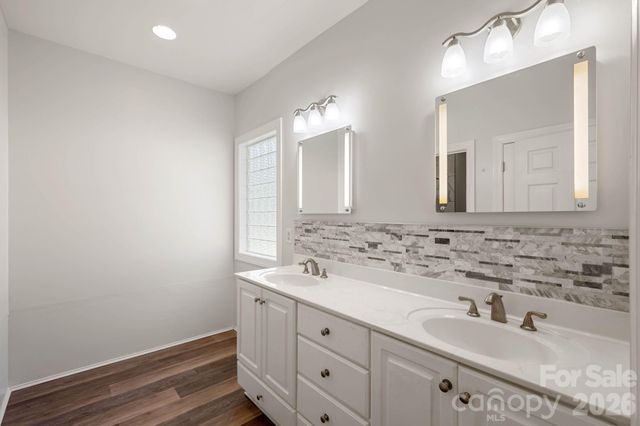 136 Gibralter Point Road, Dallas, NC 28034