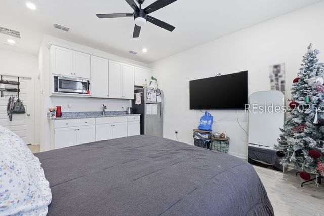 48 Hartwell Rd, Bluffton, SC 29910