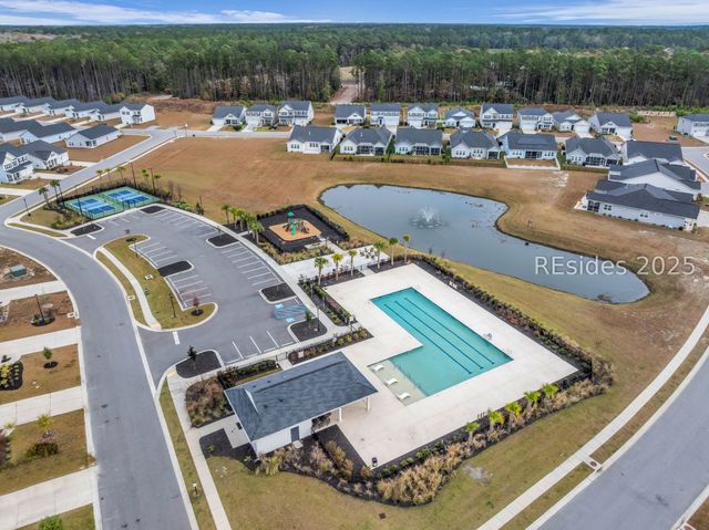 48 Hartwell Rd, Bluffton, SC 29910