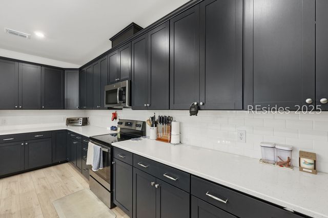 48 Hartwell Rd, Bluffton, SC 29910