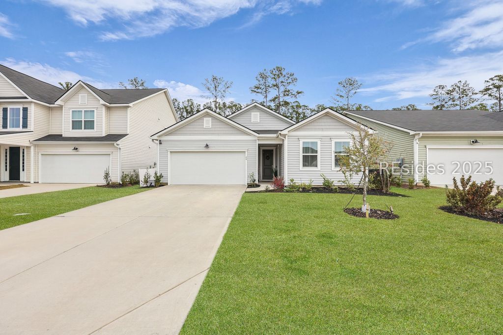 48 Hartwell Rd, Bluffton, SC 29910