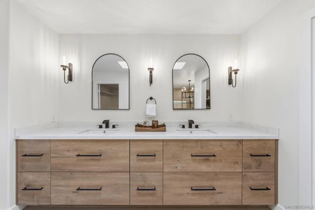 1544 La Vine Ln, Vista, CA 92084