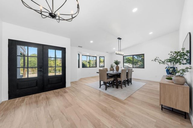 1544 La Vine Ln, Vista, CA 92084