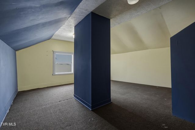 1017 Catawba Street, Kingsport, TN 37660