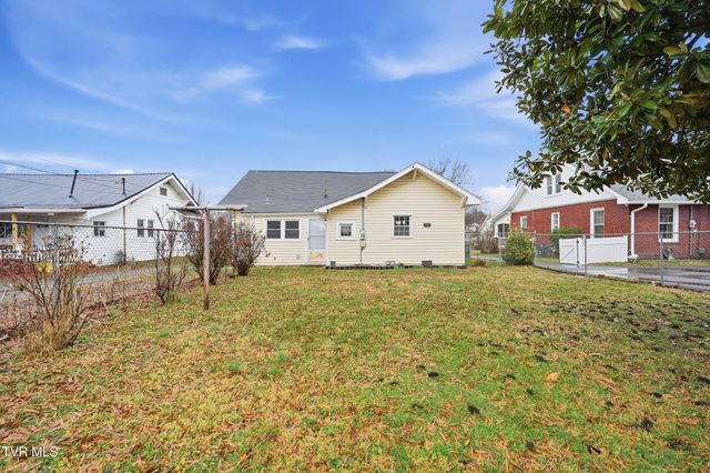 1017 Catawba Street, Kingsport, TN 37660