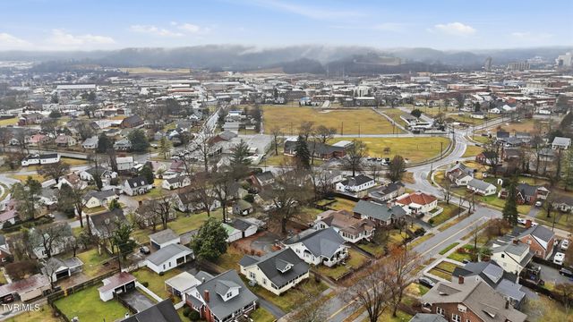 1017 Catawba Street, Kingsport, TN 37660