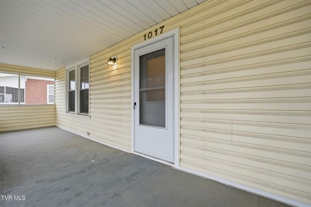 1017 Catawba Street, Kingsport, TN 37660