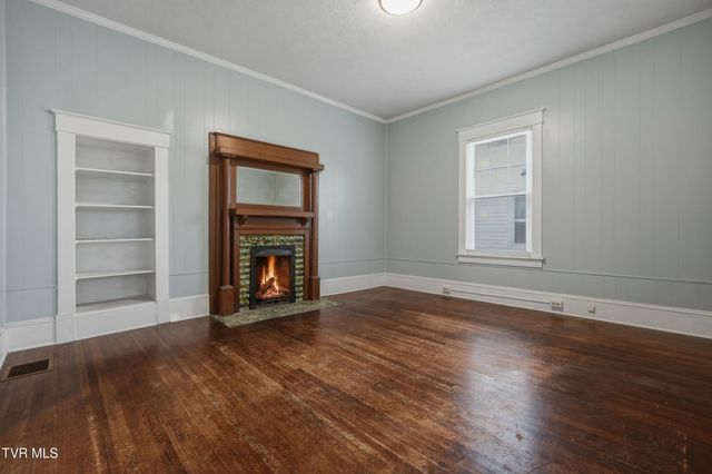 1017 Catawba Street, Kingsport, TN 37660