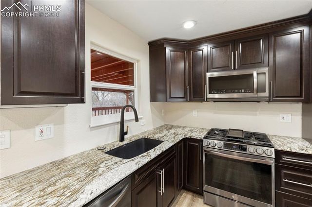 3465 Bridgewood Lane, Colorado Springs, CO 80910