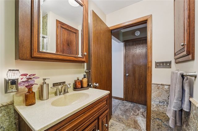 2691 Harlansburg Rd, Scott Twp, PA 16101