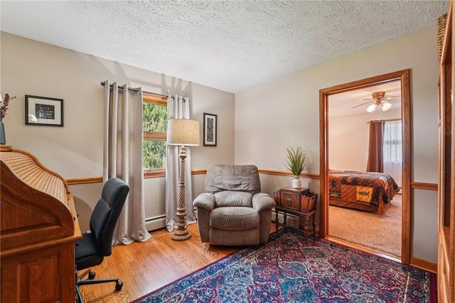 2691 Harlansburg Rd, Scott Twp, PA 16101