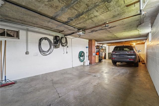 2691 Harlansburg Rd, Scott Twp, PA 16101