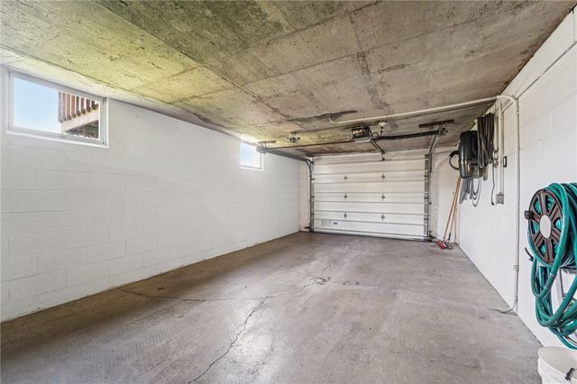 2691 Harlansburg Rd, Scott Twp, PA 16101