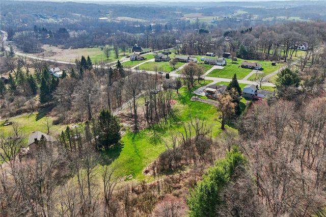 2691 Harlansburg Rd, Scott Twp, PA 16101