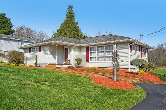 2691 Harlansburg Rd, Scott Twp, PA 16101