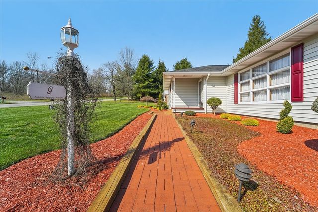 2691 Harlansburg Rd, Scott Twp, PA 16101