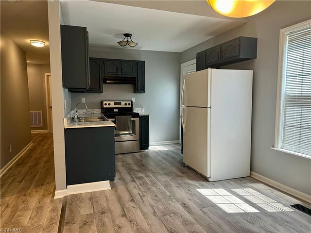 2127 fairbrother Street, Greensboro, NC 27405