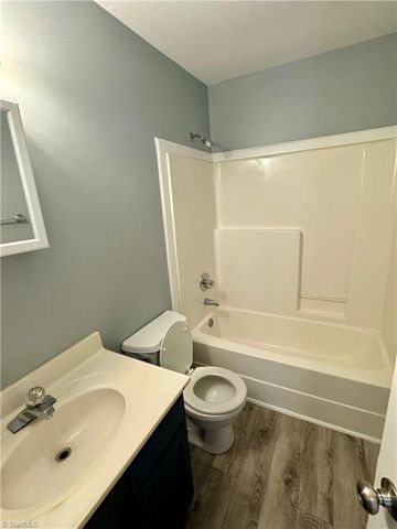 2127 fairbrother Street, Greensboro, NC 27405