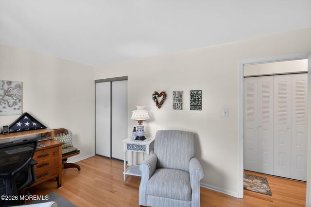11 Moss Haven Way, Howell, NJ 07731