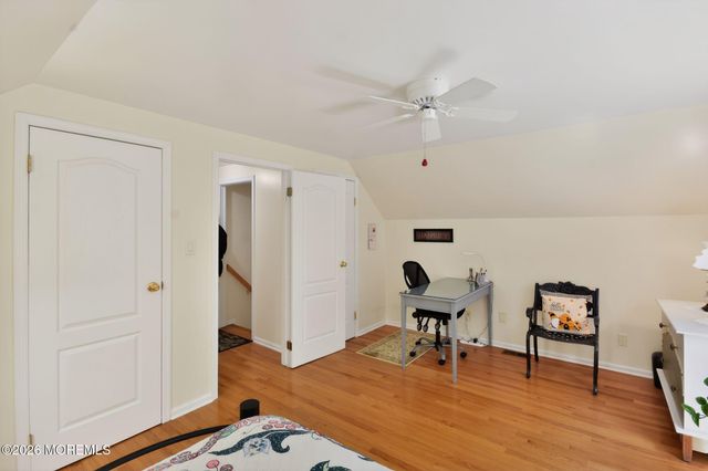 11 Moss Haven Way, Howell, NJ 07731