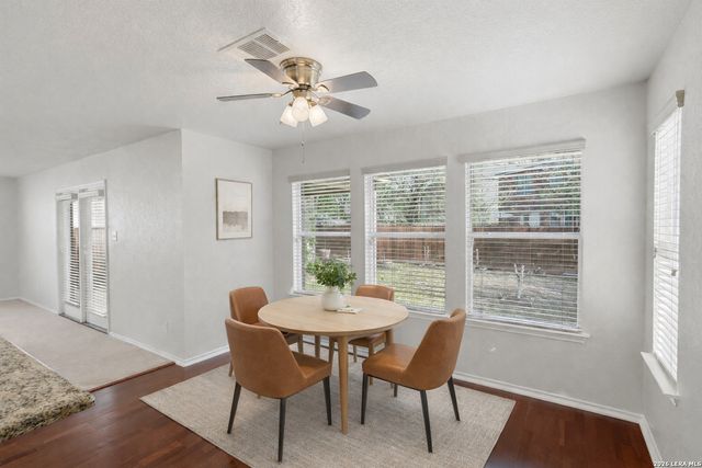 11004 Forest Pass, Live Oak, TX 78233