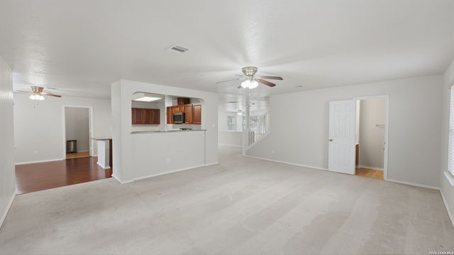 11004 Forest Pass, Live Oak, TX 78233