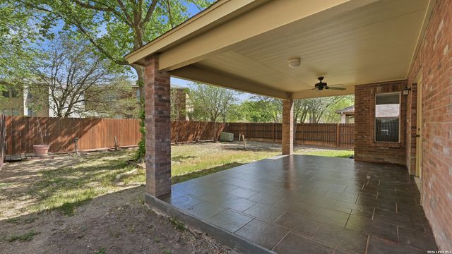 11004 Forest Pass, Live Oak, TX 78233
