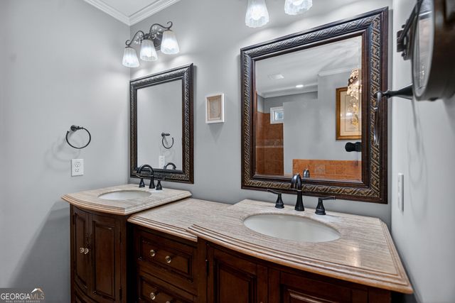 4 Grayson Point, Hogansville, GA 30230