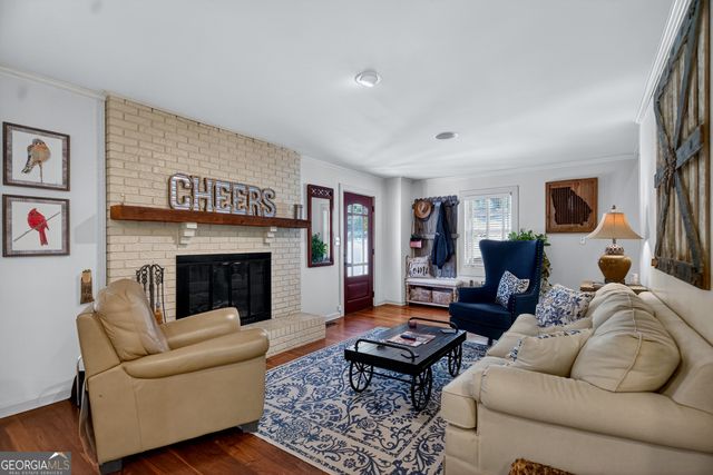 4 Grayson Point, Hogansville, GA 30230