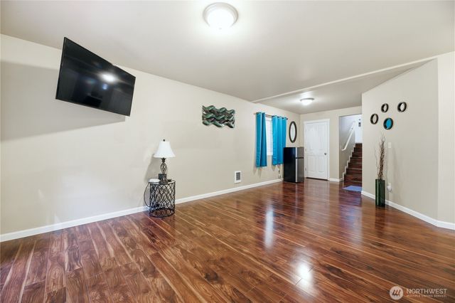 2231 SE Kelby Circle, Port Orchard, WA 98366