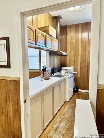 2903 HIGHWAY 90, Hondo, TX 78861