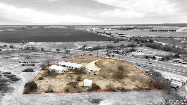 2903 HIGHWAY 90, Hondo, TX 78861