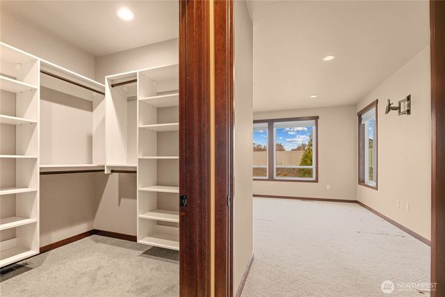 755 S Perry Avenue, East Wenatchee, WA 98802