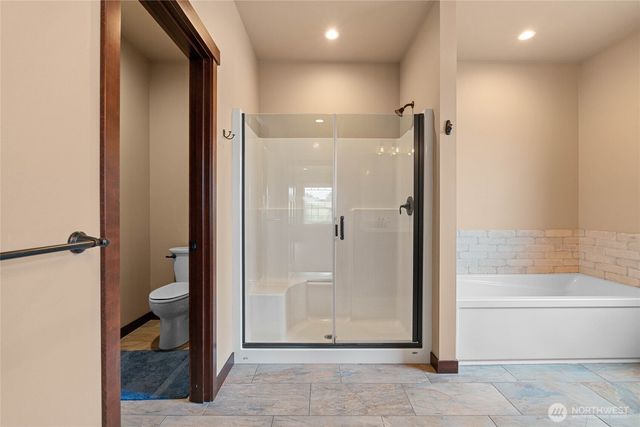 755 S Perry Avenue, East Wenatchee, WA 98802